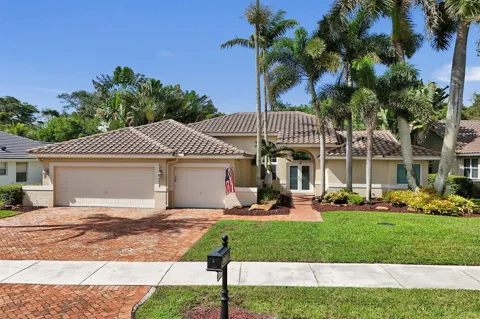 9645 E Tree Tops Court