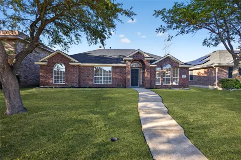 2221 Bridle Path Drive