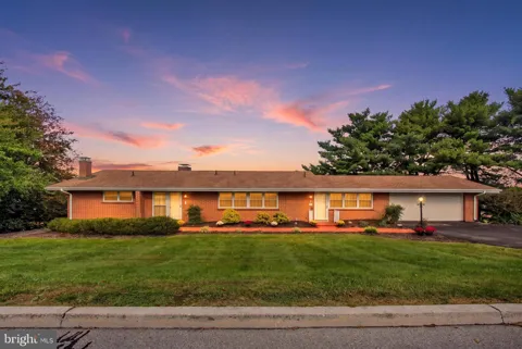 41 HILLCREST DRIVE