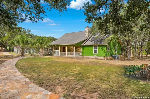 1180 Elm Valley