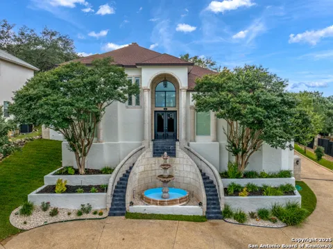 3 Benchwood Circle