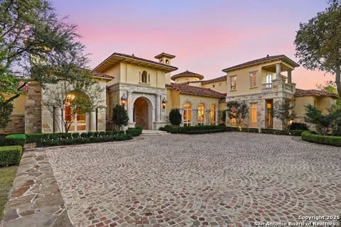 136 S Tower Drive
