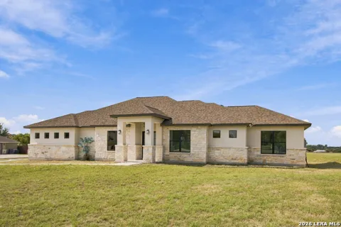 108 Abrego Trail