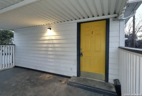 137 norwood Unit 7