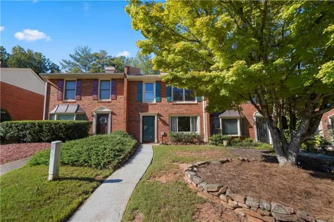 6097 Queen Anne Court