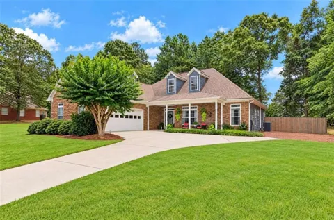 135 Clear Spring Lane