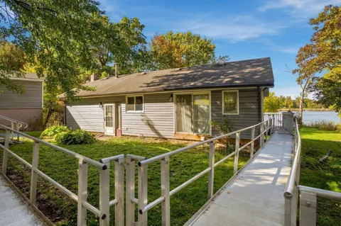 3903 Fanny Lake Road NE