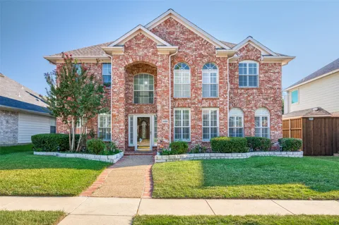 4400 Belvedere Drive