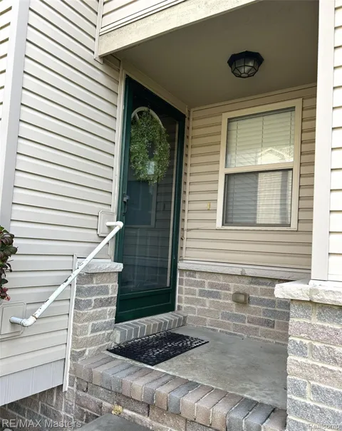 17410 Lucille Circle