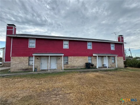 1105 Eastside Drive