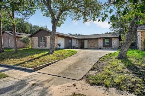 2524 Live Oak Street