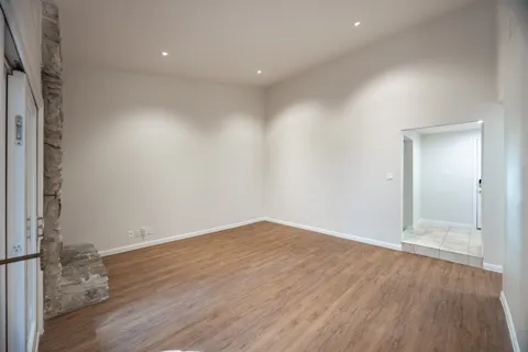 1101 Milford Way #1