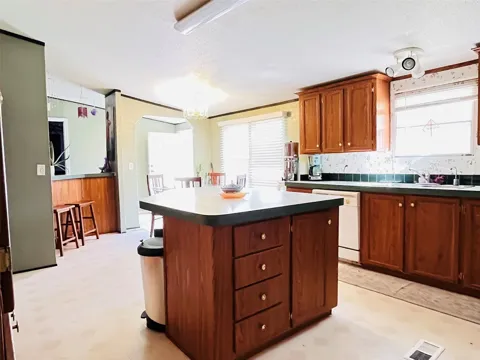 242 Shadow Oak Drive