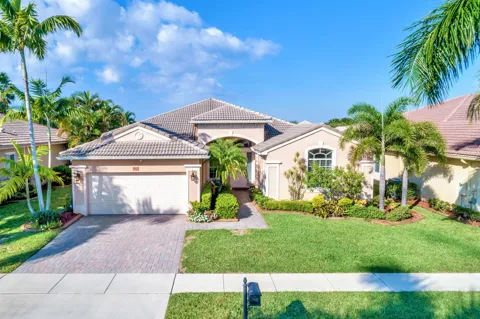 9542 Lantern Bay Circle