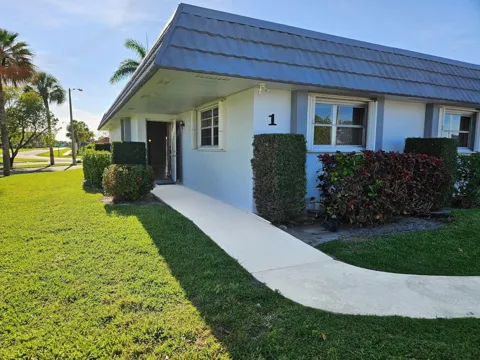 2886 Fernley Drive E #1