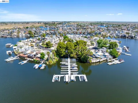 1257 MARINA CIRCLE