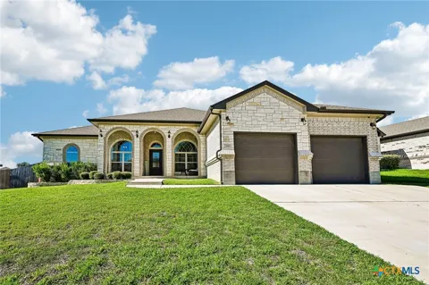 8302 Ginny Lane