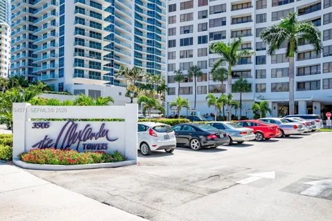 3505 S Ocean Dr #305