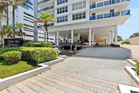 3725 S Ocean Dr #921