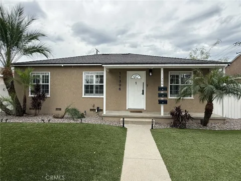 11306 Rosecrans #2