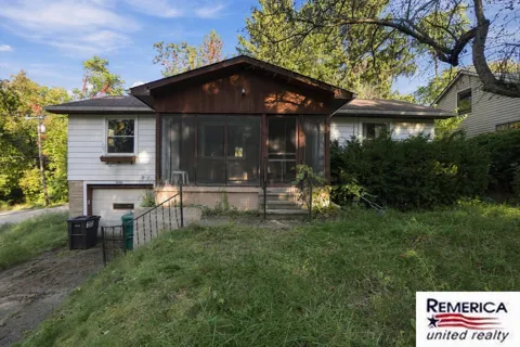 9846 Portage Lake Avenue