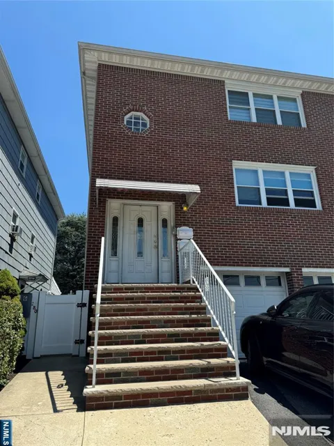 280 Sedore Avenue 1