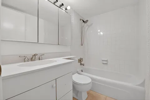 2565 S OCEAN BOULEVARD #3140