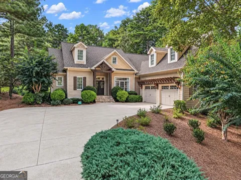 107 Oakton N