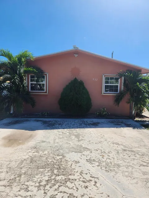 932 Green Street #A