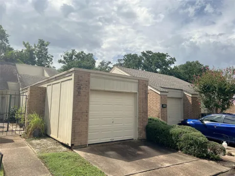 1856 Veranda Drive