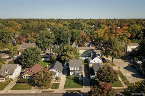 406 W 12 Mile Road