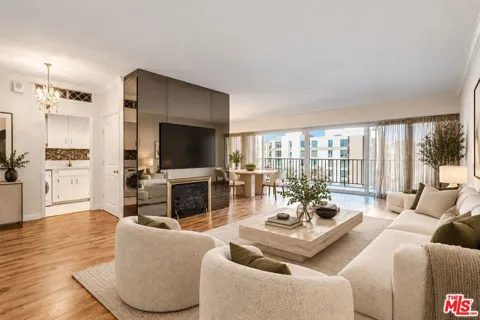 10450 Wilshire Boulevard #4F