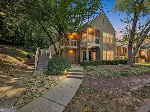 306 Bainbridge DR
