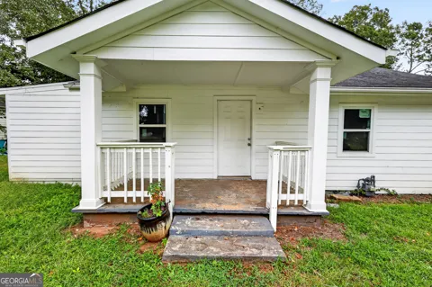 1672 Stanton RD SW