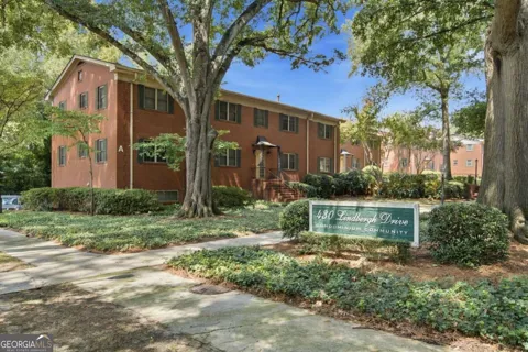 430 Lindbergh DR NE