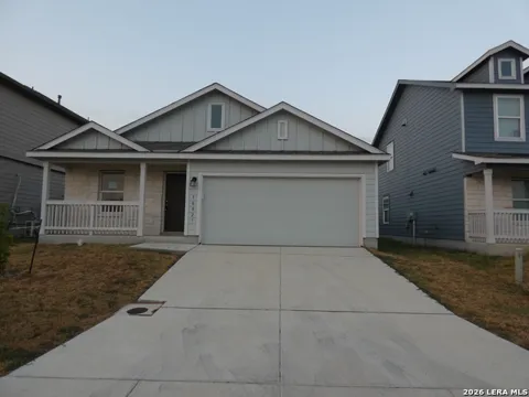 10827 Hernando Court