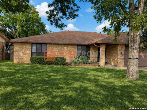 1100 S Ellison