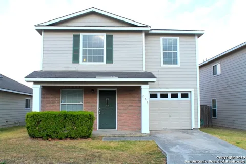 207 Mallow Grove
