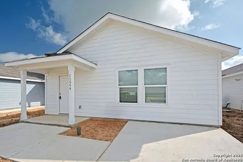 11559 Field Briar