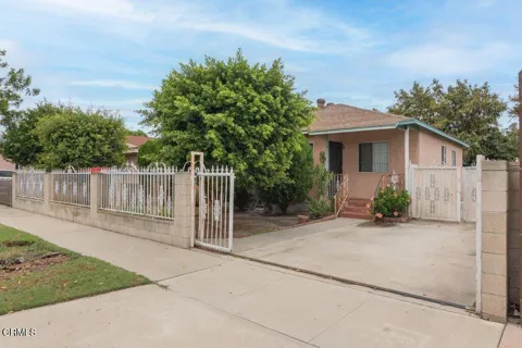 10942 Cedar Street