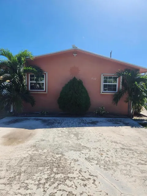 932 Green Street #A