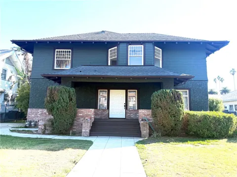2336 W 23rd