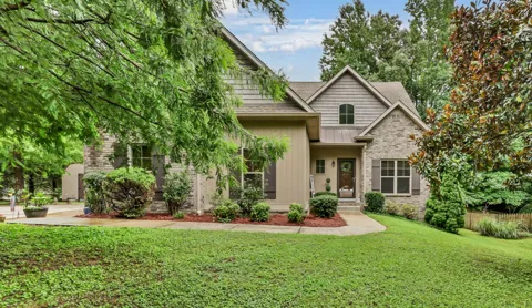 101 Vannoak Dr