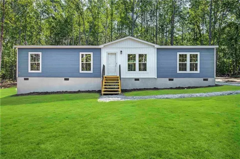 140 B Lakeshore Drive