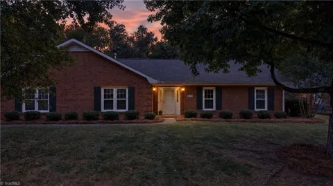 813 Campbell Glen Lane