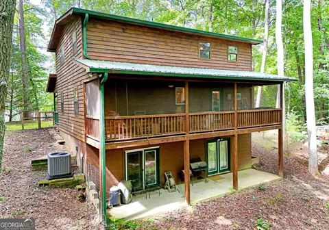 47 Walnut Cove RD