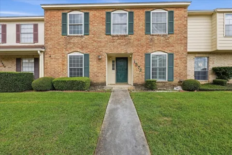 1572 Marshall Woods Drive