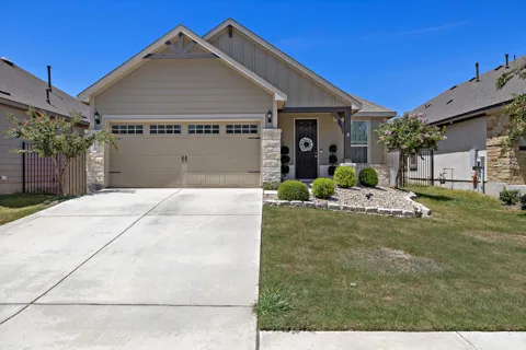 218 Bonnet Boulevard