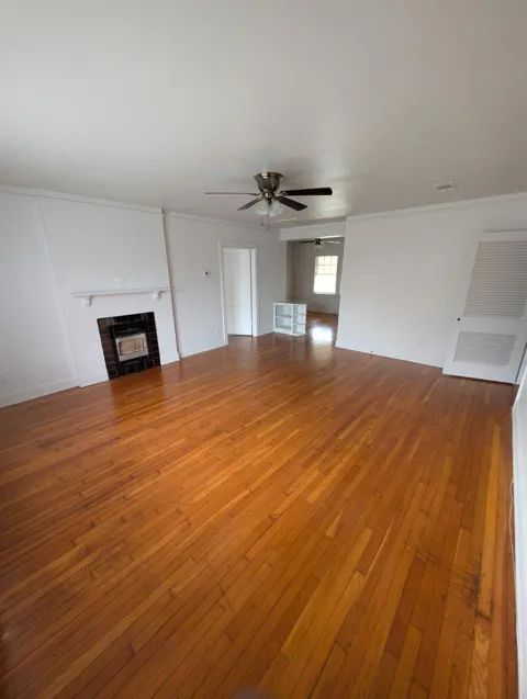 5622 Chartres Street #4