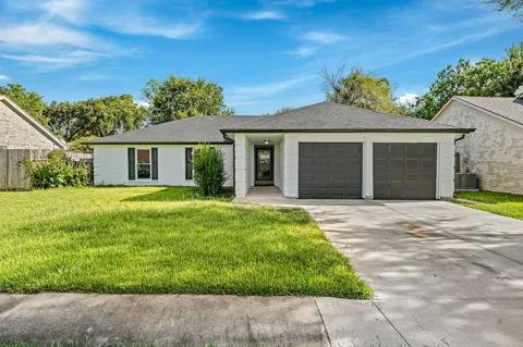 12723 Club Lane